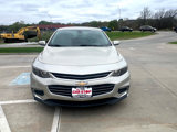Used 2016 Chevrolet Malibu LT image 2