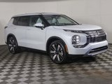 New 2025 Mitsubishi Outlander SE image 2