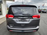 Used 2017 Chrysler Pacifica Touring-L w/ Tire & Wheel Group image 4