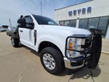Used 2023 Ford F250 XLT w/ FX4 Off-Road Package image 2