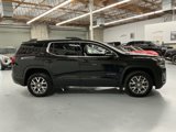 Used 2023 GMC Acadia SLT image 3