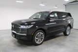 New 2025 Lincoln Navigator Reserve image 3
