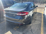 Used 2017 Ford Fusion SE w/ Fusion SE Technology Package image 6