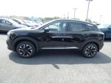 New 2025 Nissan Kicks SV image 6
