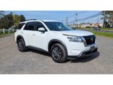 Used 2022 Nissan Pathfinder SV image 3