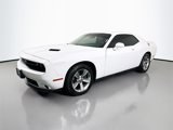 Used 2019 Dodge Challenger SXT image 3