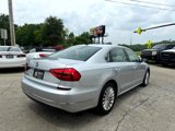 Used 2016 Volkswagen Passat 1.8T SE image 5