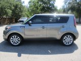 Used 2019 Kia Soul + image 2