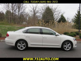 Used 2014 Volkswagen Passat 1.8T SEL Premium image 4