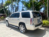 Used 2013 Cadillac Escalade Luxury image 6
