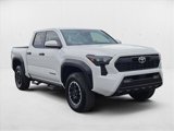 Used 2025 Toyota Tacoma TRD Off-Road image 3