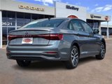 Used 2025 Volkswagen Jetta SE image 3