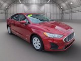 Used 2019 Ford Fusion S image 2