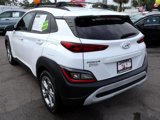 Used 2022 Hyundai Kona SEL w/ Convenience Package image 3