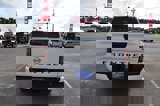 Used 2024 Nissan Frontier SL image 4