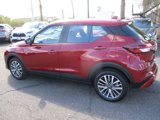 Used 2024 Nissan Kicks SV image 4