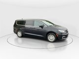 New 2025 Chrysler Pacifica Select image 2