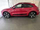 Used 2024 Porsche Macan Turbo image 2