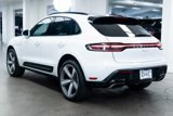 Used 2024 Porsche Macan image 4