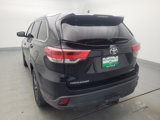 Used 2019 Toyota Highlander XLE image 6