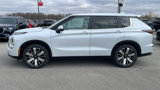 New 2025 Mitsubishi Outlander SE image 4