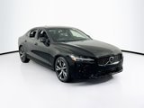 Used 2023 Volvo S60 B5 Core w/ Climate Package image 3