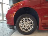 Used 2025 Chrysler Pacifica Select image 2