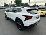 Used 2024 Chevrolet Trax RS w/ Driver Confidence Package image 6