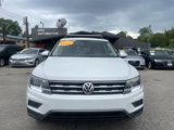 Used 2020 Volkswagen Tiguan SE w/ Panoramic Sunroof Package image 2