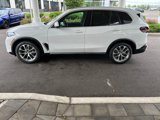 New 2026 BMW X5 xDrive40i w/ Premium Package image 2