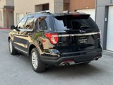 Used 2018 Ford Explorer XLT image 3