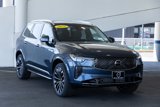 New 2025 Volvo XC90 T8 Ultra image 2