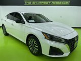 Used 2023 Nissan Altima 2.5 SV image 2
