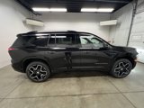 New 2026 Chevrolet Traverse High Country image 2
