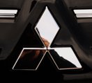 New 2025 Mitsubishi Outlander SE image 3