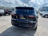 Used 2024 Chevrolet Traverse RS image 4