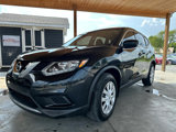 Used 2016 Nissan Rogue S image 2