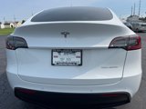Used 2022 Tesla Model Y Long Range image 6
