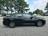 Used 2020 Volkswagen Jetta SE image 2
