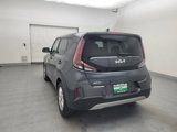 Used 2023 Kia Soul LX w/ LX Technology Package image 6