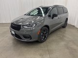 New 2025 Chrysler Pacifica Limited image 3