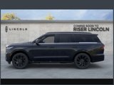 New 2025 Lincoln Navigator Reserve image 3