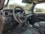 New 2025 Jeep Gladiator Sport image 2