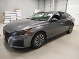 Used 2024 Nissan Altima 2.5 SV image 3