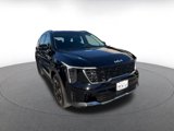 Used 2024 Kia Sorento S image 2