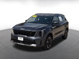 Used 2024 Kia Sorento S image 5