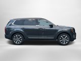 Used 2022 Kia Telluride EX w/ EX Premium Package image 2