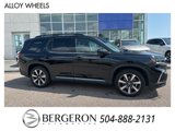 Used 2025 Honda Pilot Touring image 2