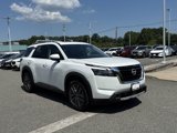 New 2025 Nissan Pathfinder SL w/ SL Premium Package image 2