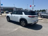 New 2025 Nissan Pathfinder Platinum image 4